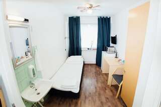 Хостелы Hostelli Matkustajakoti Куопио Одноместный номер с общей ванной комнатой-7